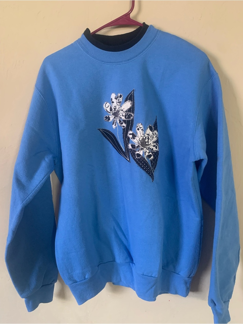 Blue Floral Crewneck Sweatshirt - Vintage Morning Sun